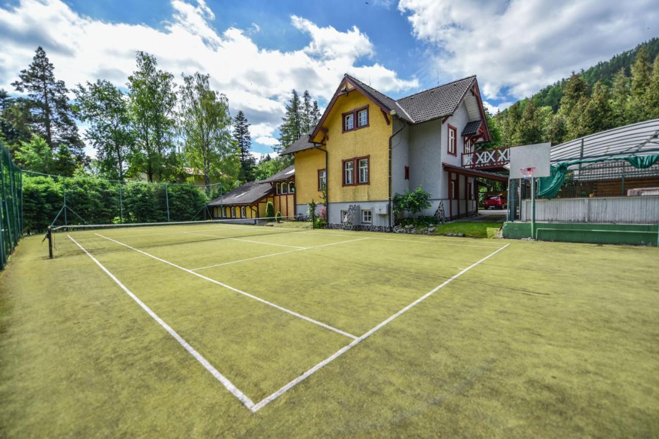 Vila Maria Hotel Tatranská Kotlina Buitenkant foto